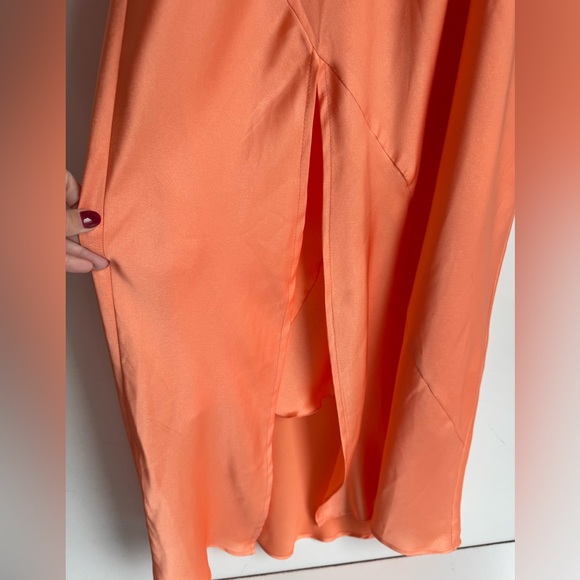 SHOW ME YOUR MUMU NEW Calloway Cut Out Dress‎ Cantaloupe Luxe Satin Maxi Large - Picture 6 of 14